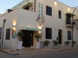 Hotel Baia Di Venere