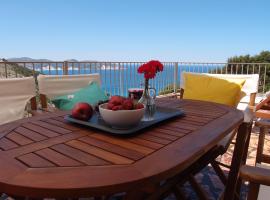 Myrtos Bay Apartments，位于Anomeriá米尔托斯海滩附近的酒店