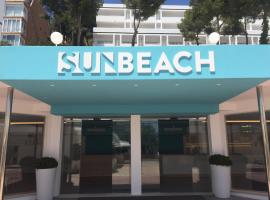 阳光海滩公寓式酒店，位于圣蓬萨圣蓬萨海滩附近的酒店
