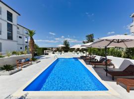 Mediterraneo Garden Apartments，位于佩特坎内的酒店