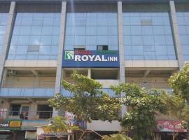 Hotel Royal inn，位于艾哈迈达巴德的酒店