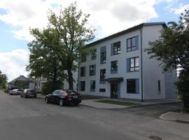 Raua 15 Apartment，位于塔尔图塔尔图圣亚历山大教堂爱沙尼亚使徒东正教教堂附近的酒店