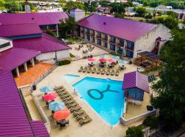 Y O Ranch Hotel and Conference Center，位于克尔维尔的酒店