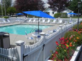 Elmwood Resort Hotel，位于威尔斯的酒店