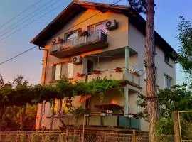 Къща за гости Йонкин Вършец