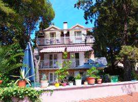 Adrienn Apartments，位于斯塔里格勒的住宿