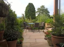 Thorpe Green House Vegetarian Bed & Breakfast