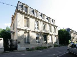 L'Hôtel Particulier - Appartements d'Hôtes，位于南希的酒店