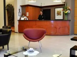 乌司格拉德拉斯勒克斯酒店