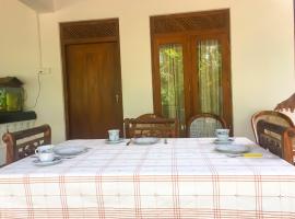 Lake view homestay，位于Kotuwella Pahala的酒店