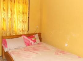 Mevito Suites，位于Kuje的酒店