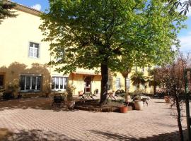 Hotel des Oliviers，位于莱旺的酒店