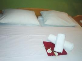 崇德酒店，位于森图尔的酒店