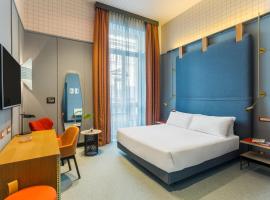 Room Mate Collection Giulia, Milan，位于米兰的酒店