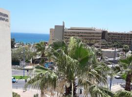 Limassol Seaside Apartment，位于利马索尔阿马苏斯附近的酒店