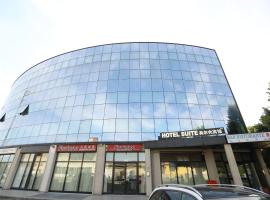 Hotel Nuvola，位于普拉托的酒店