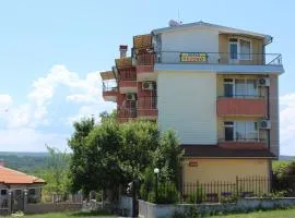 Rezovo Family Hotel