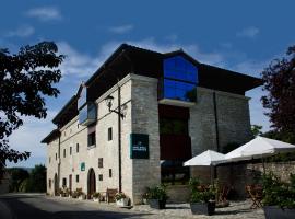 Hotel Rural Teodosio de Goñi，位于Aizpún的酒店