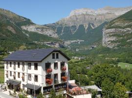 Hotel Bellavista Ordesa，位于托尔拉的酒店