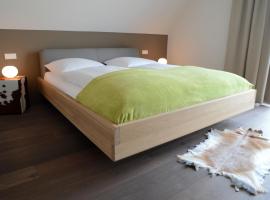 L2 Lonetal Lodge，位于Bernstadt的酒店