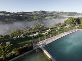 La Posta Hotel & Thermal Spa，位于巴尼奥维尼奥尼的酒店