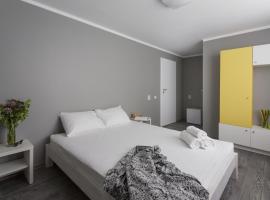 Hotel Kiparis，位于科布列韦的酒店