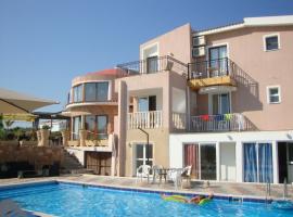 Bella Rosa hotel Cyprus，位于珊瑚湾的酒店