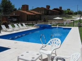 COMPLEJO DEL MIRADOR con piscina climatizada，位于波特雷罗德洛斯弗内斯的乡村别墅