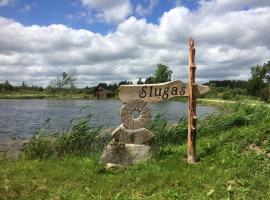 Brīvdienu māja Slugas，位于Lēna的酒店