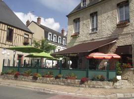 乐索维奇酒店，位于Château-Renard的酒店