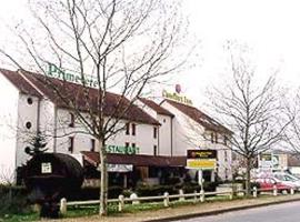 Comfort Inn Restaurant Primevère Mâcon，位于La Chapelle-de-Guinchay的酒店