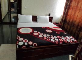 Hotel Saint Manick Annexe，位于洛美的酒店