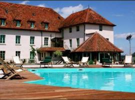 Hostellerie De La Tour D'auxois，位于索略的酒店
