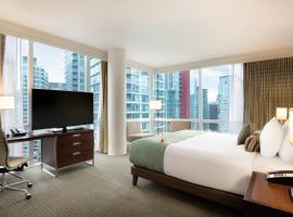 Coast Coal Harbour Vancouver Hotel by APA，位于温哥华的酒店