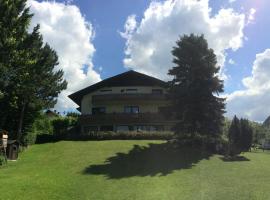 Haus Auer，位于魏勒格的高尔夫酒店