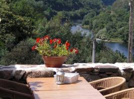 欧雷曼苏多思帕托斯酒店，位于佩尼亚尔瓦的酒店