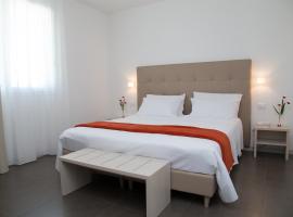 Hotel Grel，位于基亚拉蒙泰-古尔菲的酒店