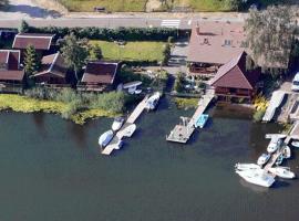 Marina Karsibór，位于Karsibór的酒店