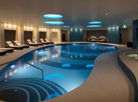 Leonardo Hotel and Conference Venue Hinckley Island，位于欣克利的酒店