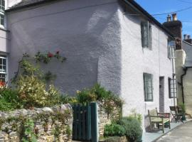 Pilchards Cottage，位于Noss Mayo的酒店