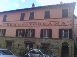 托斯卡纳旅馆，位于阿夸彭登泰的酒店
