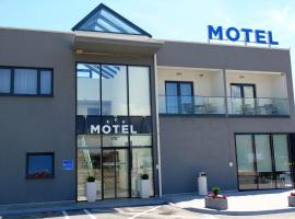 Motel Kamenica，位于比哈奇的汽车旅馆