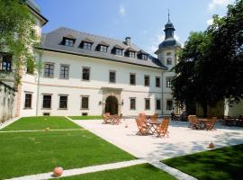 JUFA Hotel Schloss Röthelstein，位于阿德蒙特的酒店