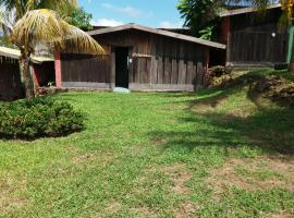 Cabañas Rusticas Aromas，位于Barranca的酒店