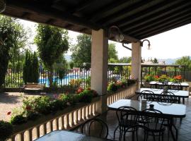 斯绨瓦罗酒店和餐馆，位于Cantalupo Ligure的酒店