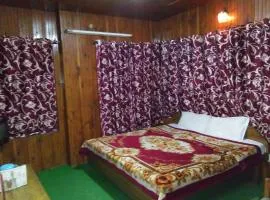 Hotel Hema Holiday Home