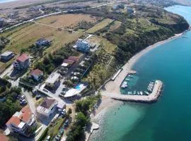 Odmoree Camp & Hostel