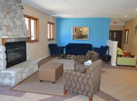 Days Inn and Suites New Buffalo，位于新布法罗的酒店