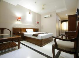 Hotel Jyothis Regency，位于Vadakkāncheri的酒店