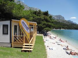 Victoria Mobilhome Camping Dole-Živogošče，位于Blato的度假园